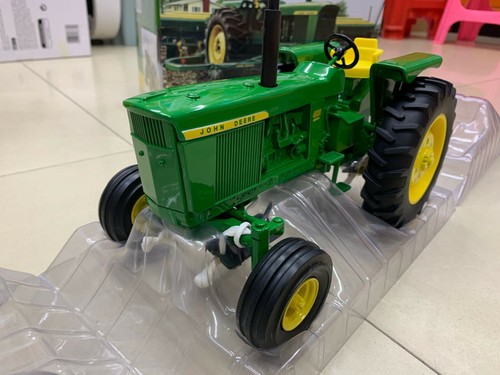 Ertl 4520 john deere scala - ertl,