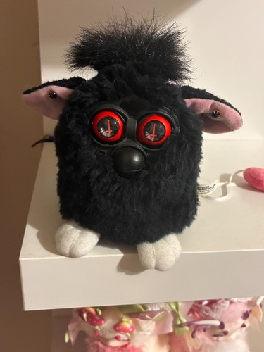 Furby nero personalizzato con