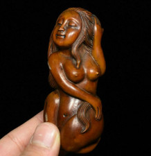 Statua donna bella intagliata legno bosso popolare cinese decorazione scrivania collezione