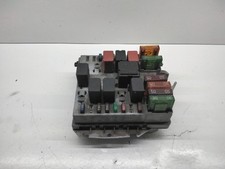 CENTRALINA PORTA FUSIBILI PER ALFA ROMEO 147 Serie (937) (00>05<) 46558759 Benz