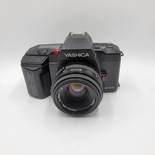 Yashica 200AF USATO con