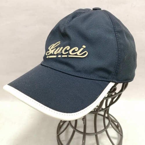 Gucci 172300 xr036 logo - gucci,