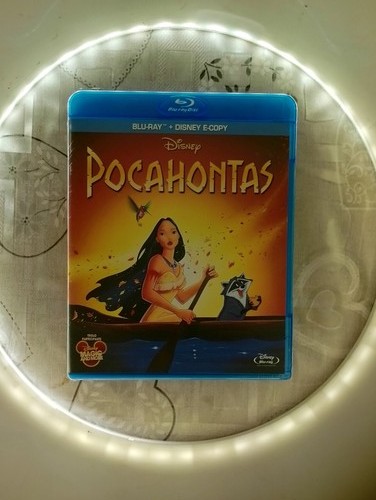Pocahontas walt disney blu - -,