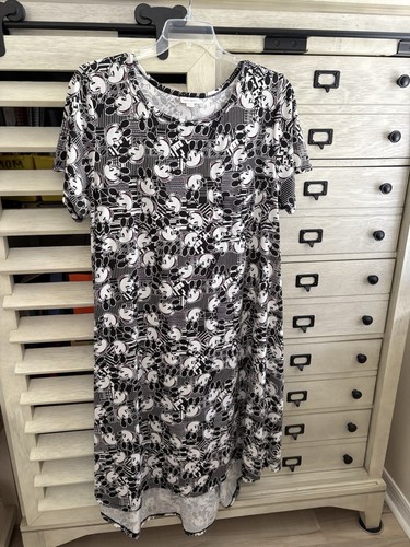 Lularoe carly disney - disney, nuovo