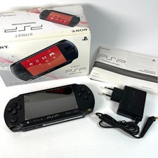 PSP Street E1004 Nera | Con
