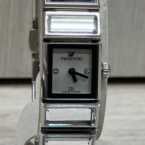 Swarovski 999 984 square dial - 999,