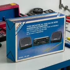 Unisef CR30P NOS Car Stereo