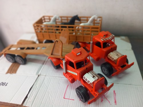 Camion polistil per ricambi - ,