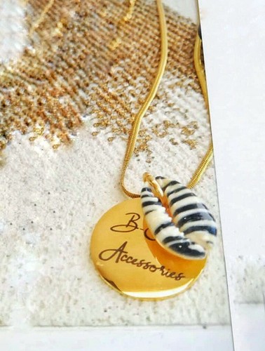 Collana acciaio oro conchiglia
