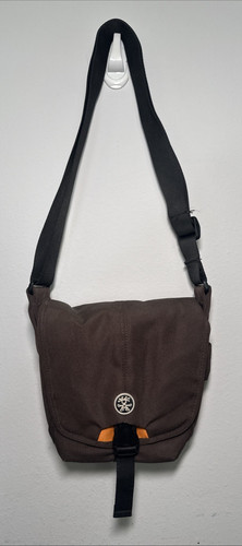 Crumpler the four million - four,