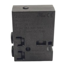 Isonic V1B02-BW0 Solenoid Valve, 2/2 NC, 24VDC, 120psi Max, ø4mm Tube In/Out