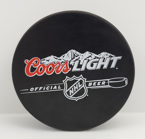 Coors light hockey - puck, birra