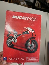 1/12 Ducati 999 versione