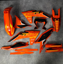 Plastiche + Grafica KTM 2024