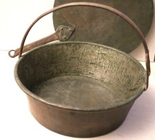 grande padella in rame con