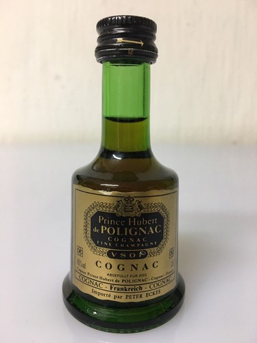 Mignon miniature prince hubert - miniature,