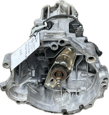 Cambio manuale per modello VOLKSWAGEN PASSAT  1.8 benzina  1996 ricambio usato