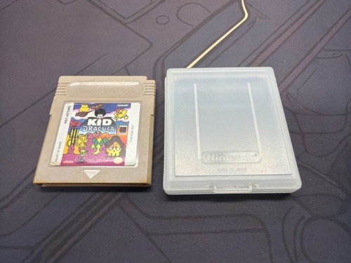 Kid dracula nintendo game - dracula,