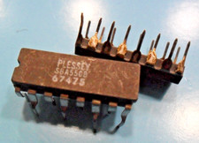 CIRCUITO INTEGRATO PLESSEY