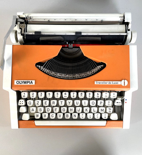 Macchina scrivere vintage - da,