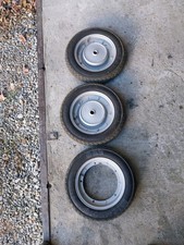 3 Cerchi Ape 50 Gommati + 2 Tamburi Pari Al Nuovo 