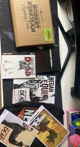 Signing pack the walking dead - the,
