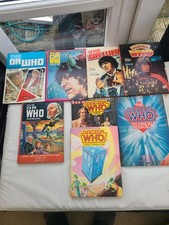 6 VINTAGE DOCTOR WHO ANNUALS + 2 Others
