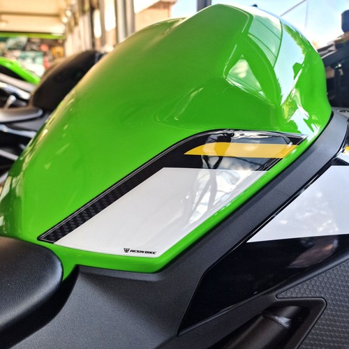 Adesivi moto laterali - adesivi,