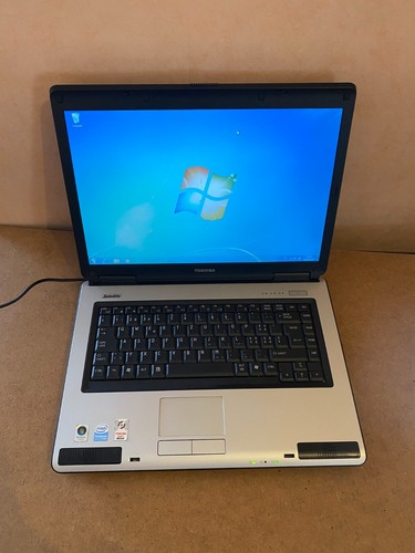 Toshiba satellite l40 12n - toshiba,