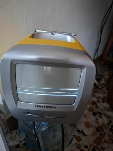 Televisore portatile vintage - portatile,