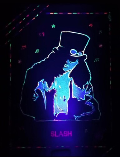 Slash guns roses - 'n', roses.