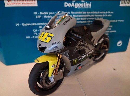 Altaya yamaha yzr 46 - yamaha, yzr-m1
