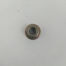 Ricambio DADO bullone ALBERO MOTORE usato per decespugliatore MITSUBISHI TL 52