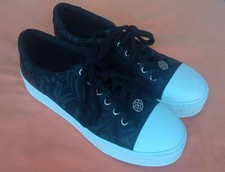 Sneakers Guess BELLS donna taglia 41. Condizioni pari al nuovo.