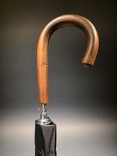 Ombrello in legno stile antico