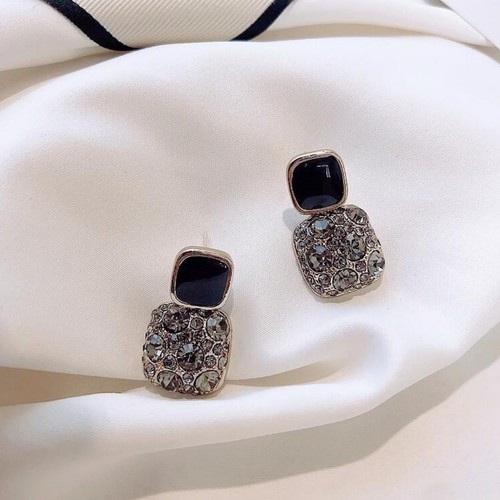 Orecchini geometrici clip - a,