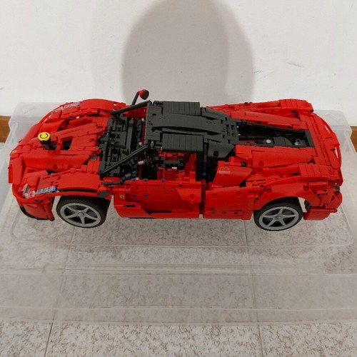 Auto sportiva costruzioni