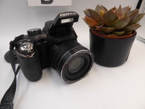 Fujifilm finepix s4200 - fujifilm,