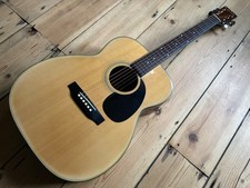 Chitarra acustica Fender F-25 taglia OM Japan anni 70