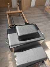 Pilates Moon Box - sulla sedia