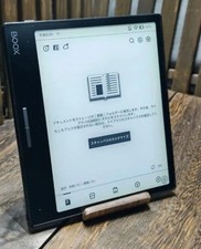 ONYX BOOX Leaf 2 e-book reader