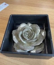 CANDELA A FORMA DI ROSA