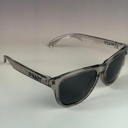 Oakley frogskins grey - oakley,