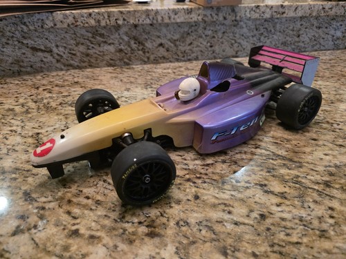 Kyosho 8th ten anni - f-ten,