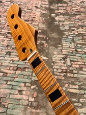 Basso Jazz 20frets Black Block