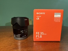Sony FE 35mm f/1.8 –