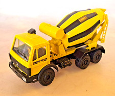 Conrad? NZG? Mercedes camion