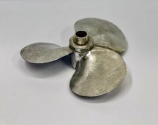 Antica elica per barca in