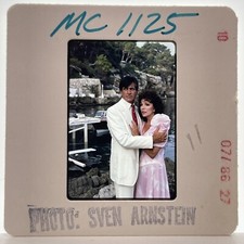 Slide 35mm Joan Collins a