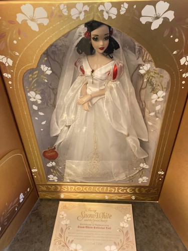 Disney store snow white - disney, |